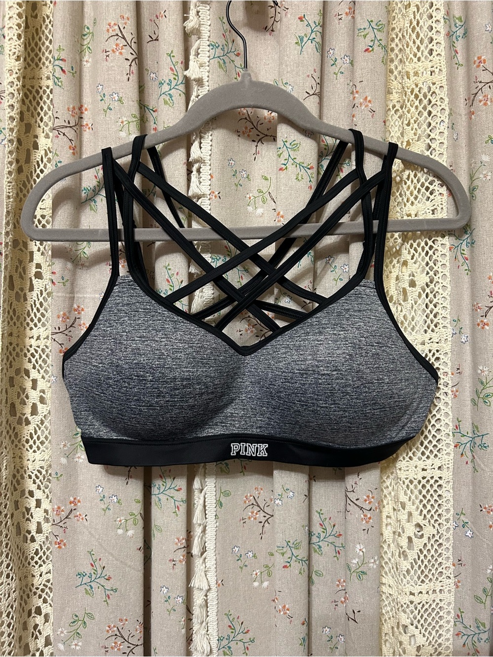 2/$28 PINK Victoria’s Secret Ultimate Push Up Sports Bra Gray Strappy Large